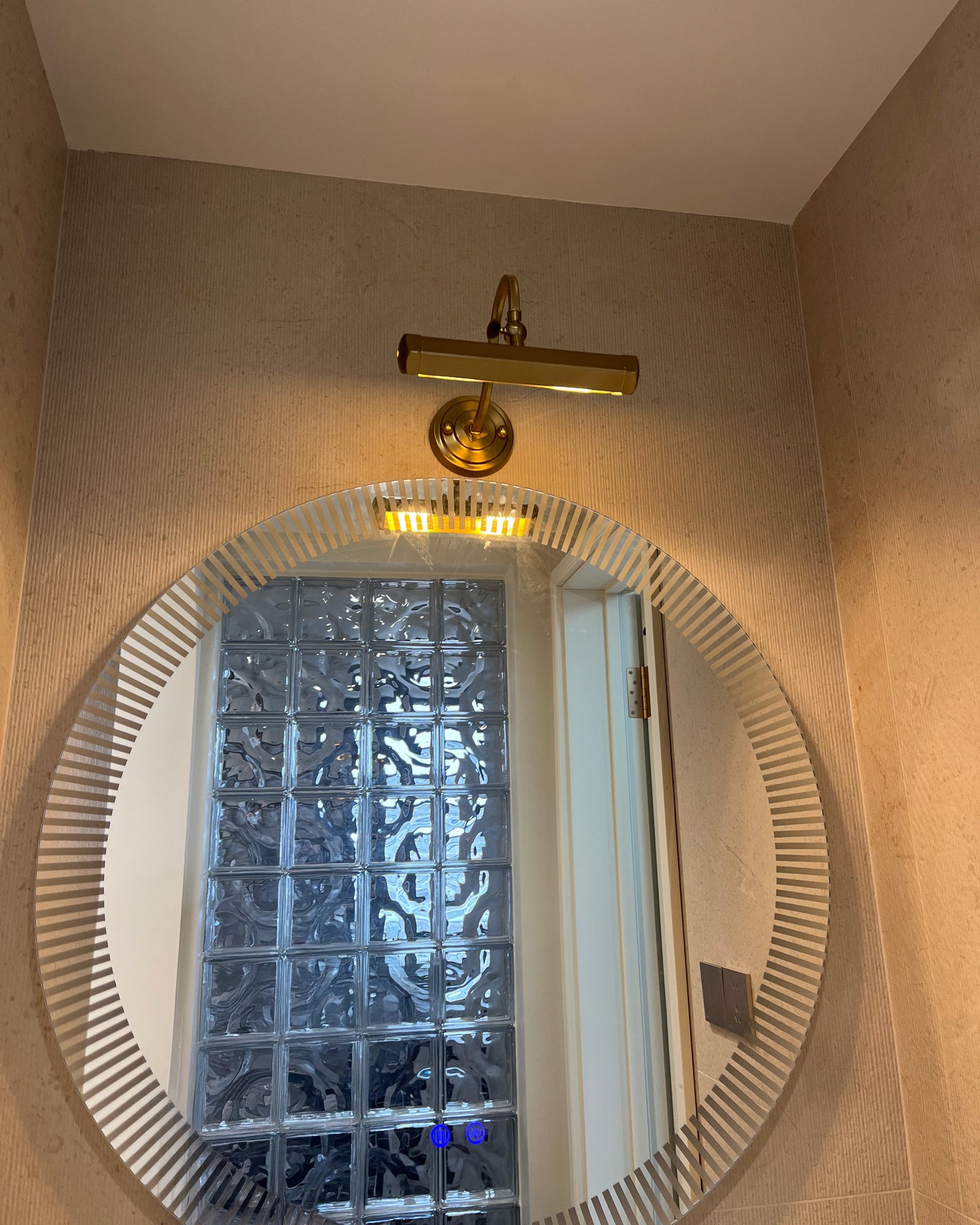 WOMO Adjustable Industrial Gold Picture Light-WM6108