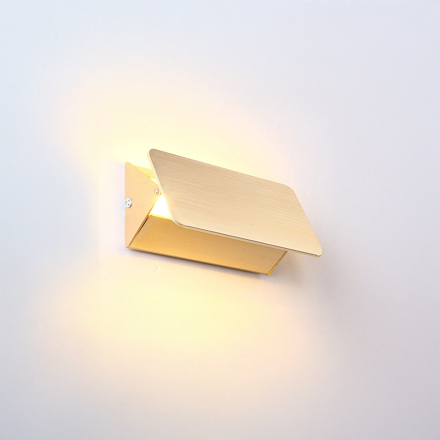WOMO Adjustable Rectangular Metal Wall Sconce-WM6118