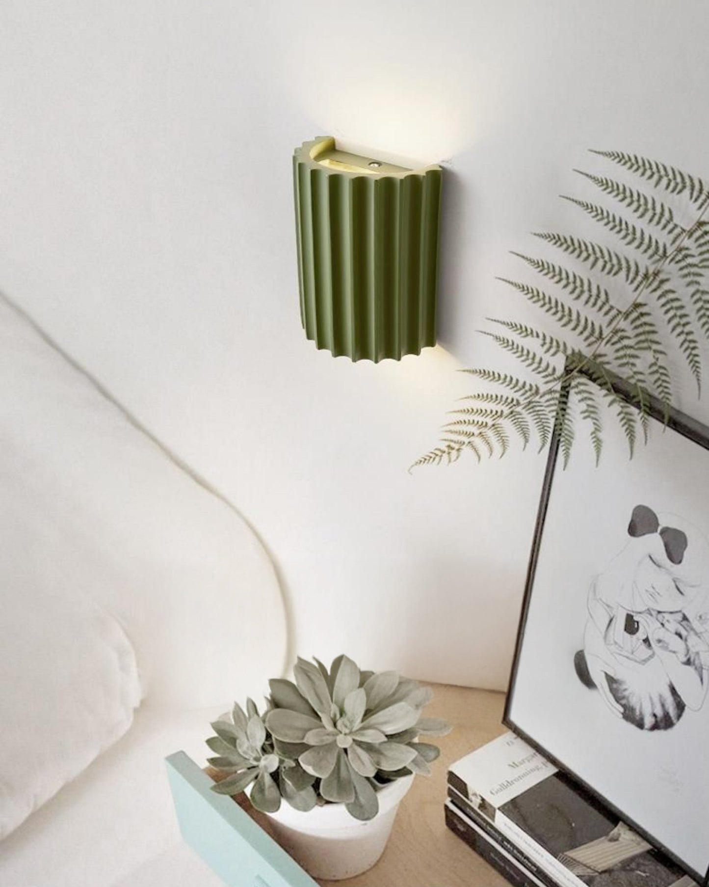 WOMO Half Cylinder Fluted Wall Sconce-WM6137