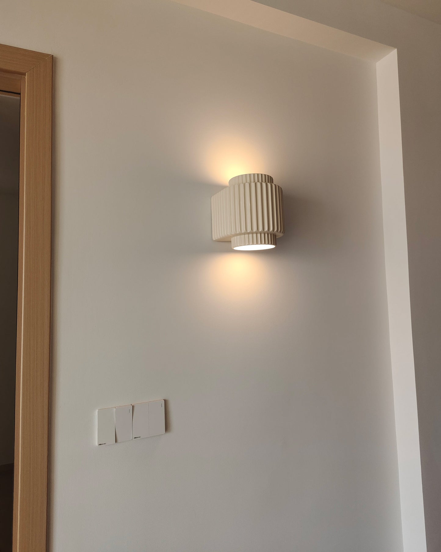 WOMO Fluted Cylinder Wall Sconce-WM6153