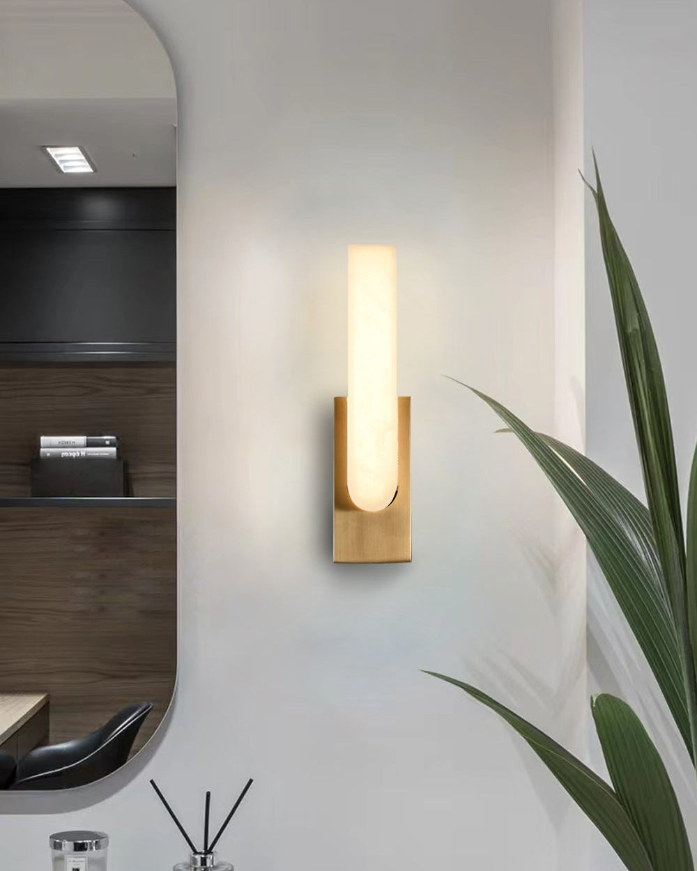 WOMO Rectangular Alabaster Wall Sconce -WM6160