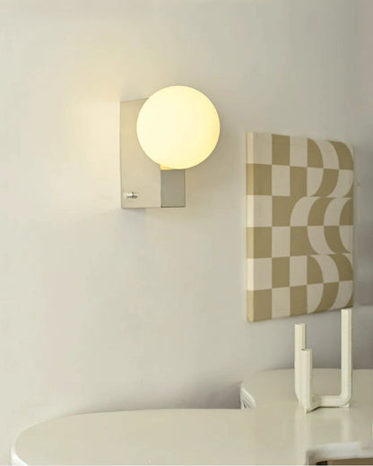 WOMO Globe Bauhaus Wall Sconce-WM6120