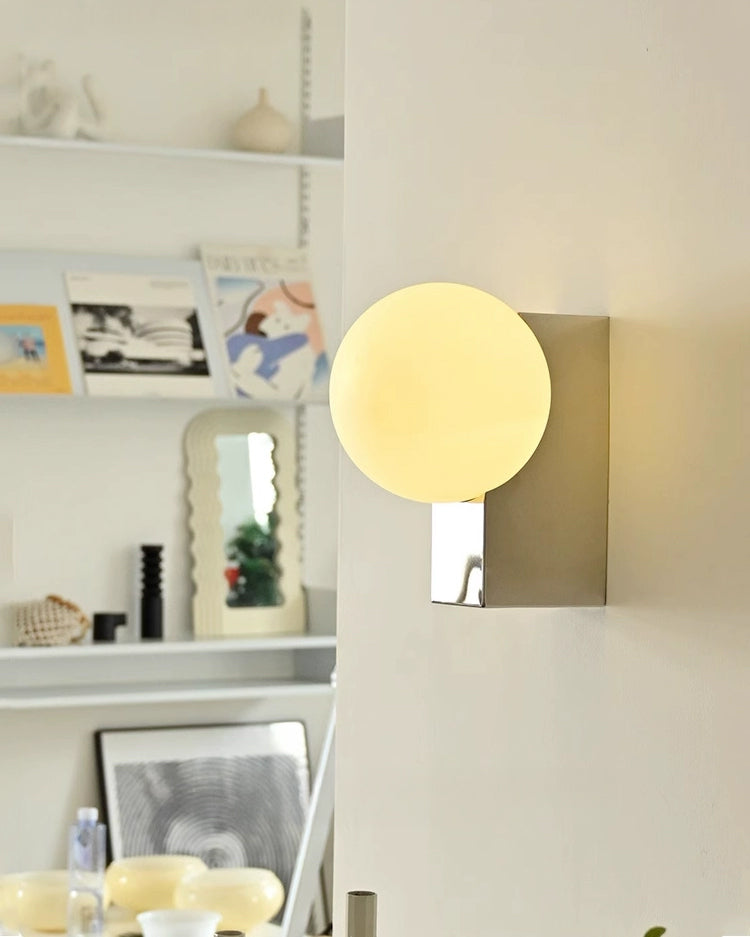 WOMO Globe Bauhaus Wall Sconce-WM6120
