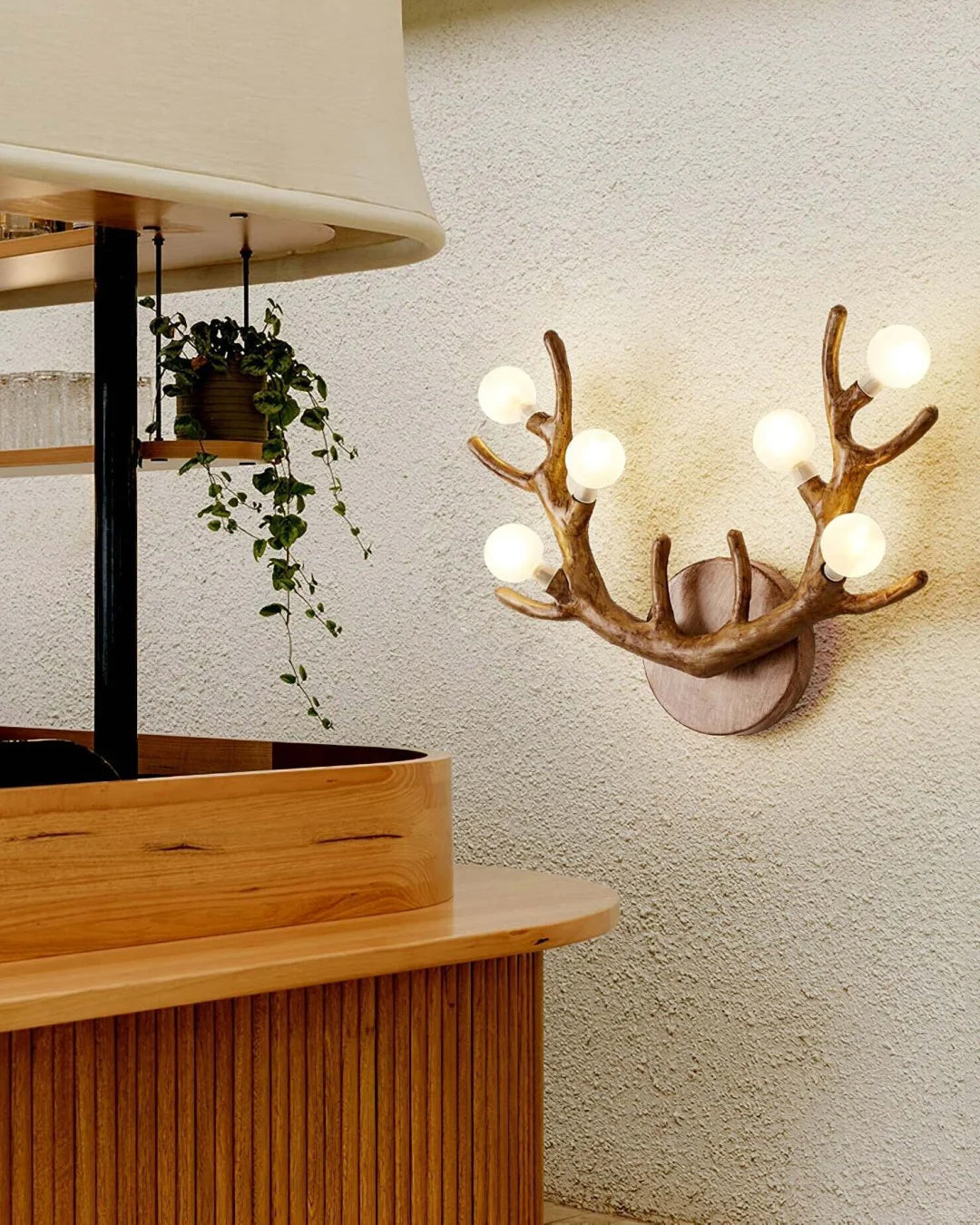 WOMO Antler Globe Wall Sconce -WM6165